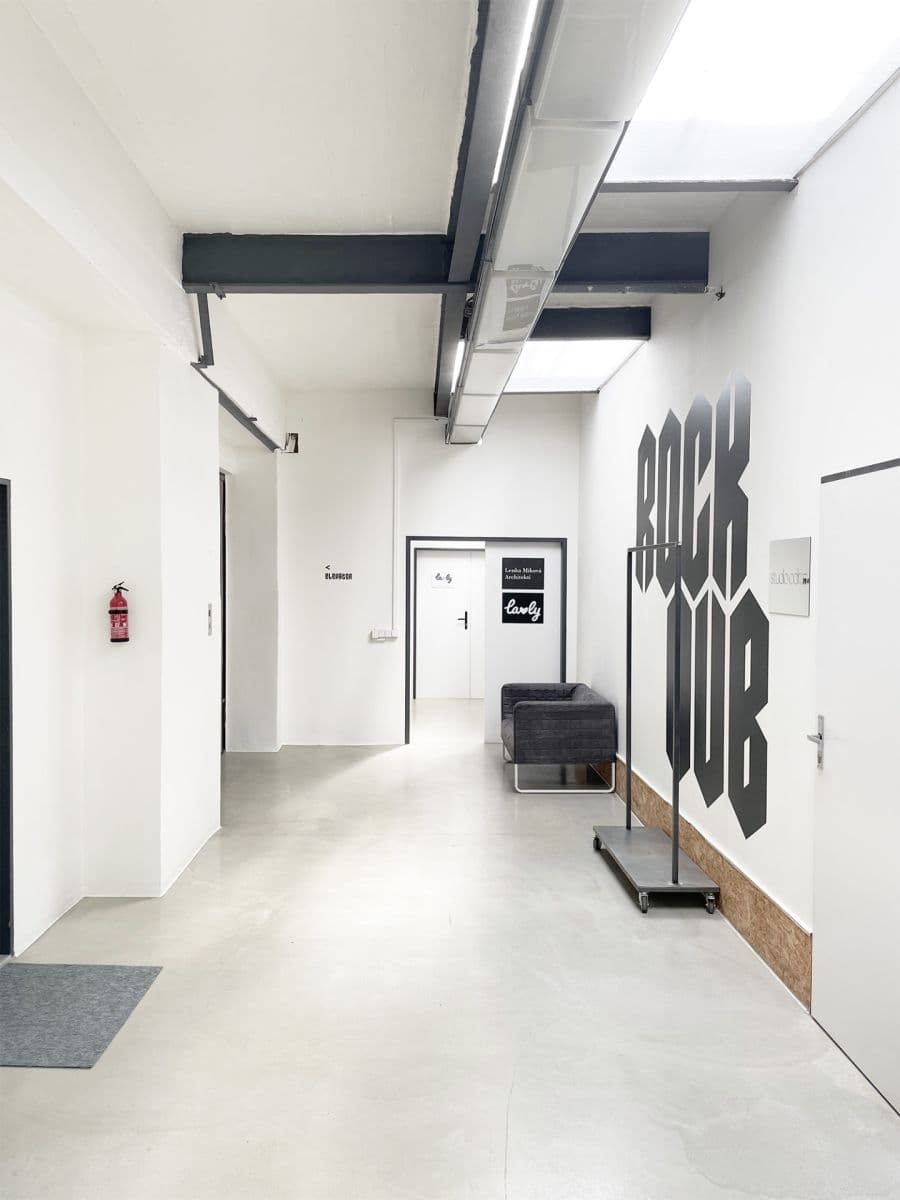 Prenájom nebytového priestoru 70 m², Kamenická, Praha, Praha Prenájom nebytového priestoru 70 m², Kamenická, Praha, Praha