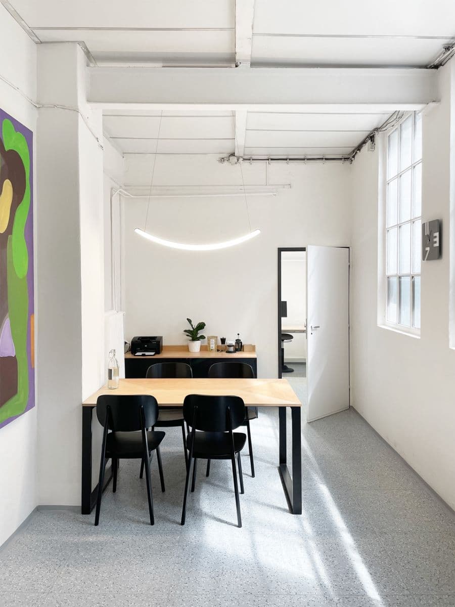 Prenájom nebytového priestoru 70 m², Kamenická, Praha, Praha Prenájom nebytového priestoru 70 m², Kamenická, Praha, Praha