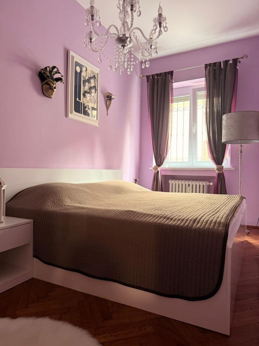 Predaj bytu 3-izbový 64 m², Zochova, Bratislava - mestská časť Staré Mesto, Bratislavský kraj Predaj bytu 3-izbový 64 m², Zochova, Bratislava - mestská časť Staré Mesto, Bratislavský kraj