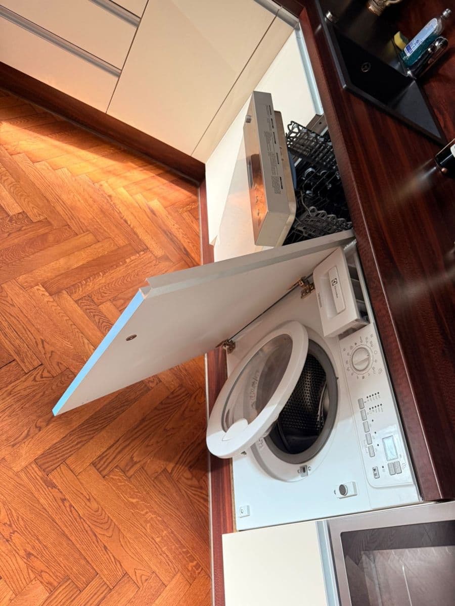 Predaj bytu 3-izbový 64 m², Zochova, Bratislava - mestská časť Staré Mesto, Bratislavský kraj Predaj bytu 3-izbový 64 m², Zochova, Bratislava - mestská časť Staré Mesto, Bratislavský kraj