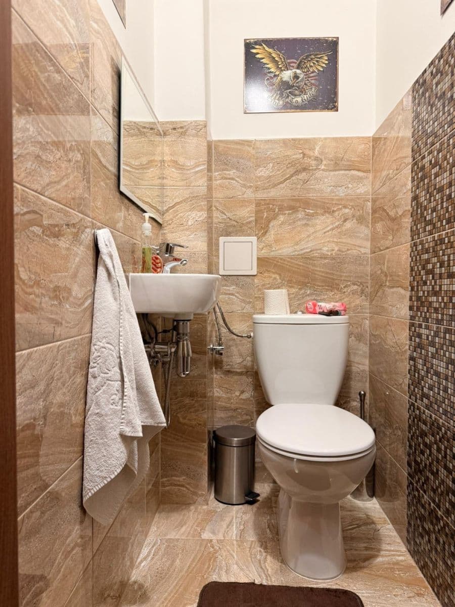 Predaj bytu 3-izbový 64 m², Zochova, Bratislava - mestská časť Staré Mesto, Bratislavský kraj Predaj bytu 3-izbový 64 m², Zochova, Bratislava - mestská časť Staré Mesto, Bratislavský kraj