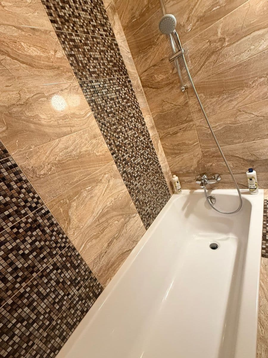 Predaj bytu 3-izbový 64 m², Zochova, Bratislava - mestská časť Staré Mesto, Bratislavský kraj Predaj bytu 3-izbový 64 m², Zochova, Bratislava - mestská časť Staré Mesto, Bratislavský kraj