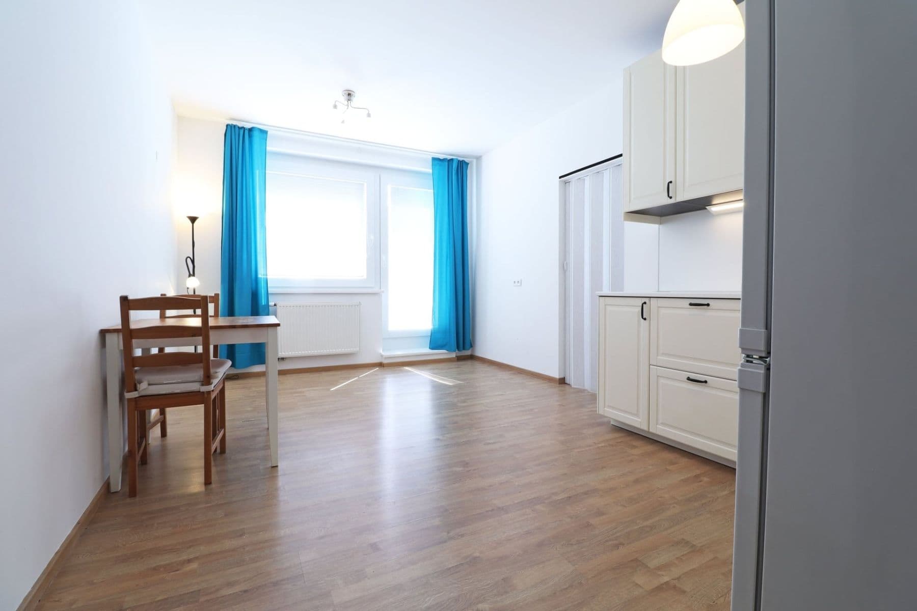 Prenájom bytu 2-izbový 43 m², Makedonská, Praha, Praha Prenájom bytu 2-izbový 43 m², Makedonská, Praha, Praha