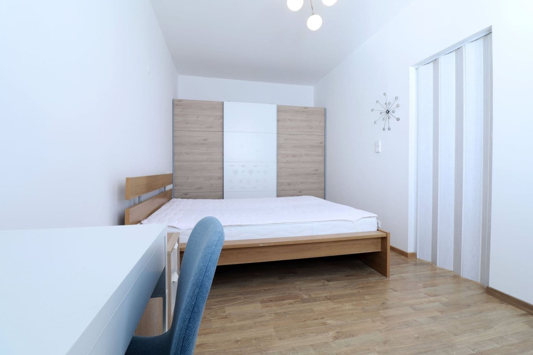 Prenájom bytu 2-izbový 43 m², Makedonská, Praha, Praha Prenájom bytu 2-izbový 43 m², Makedonská, Praha, Praha