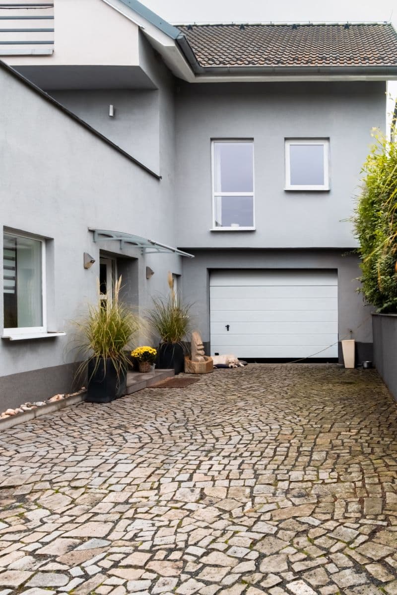 Predaj domu 550 m², pozemek 2.805 m², 44434, Domašov u Šternberka, Olomoucký kraj Predaj domu 550 m², pozemek 2.805 m², 44434, Domašov u Šternberka, Olomoucký kraj