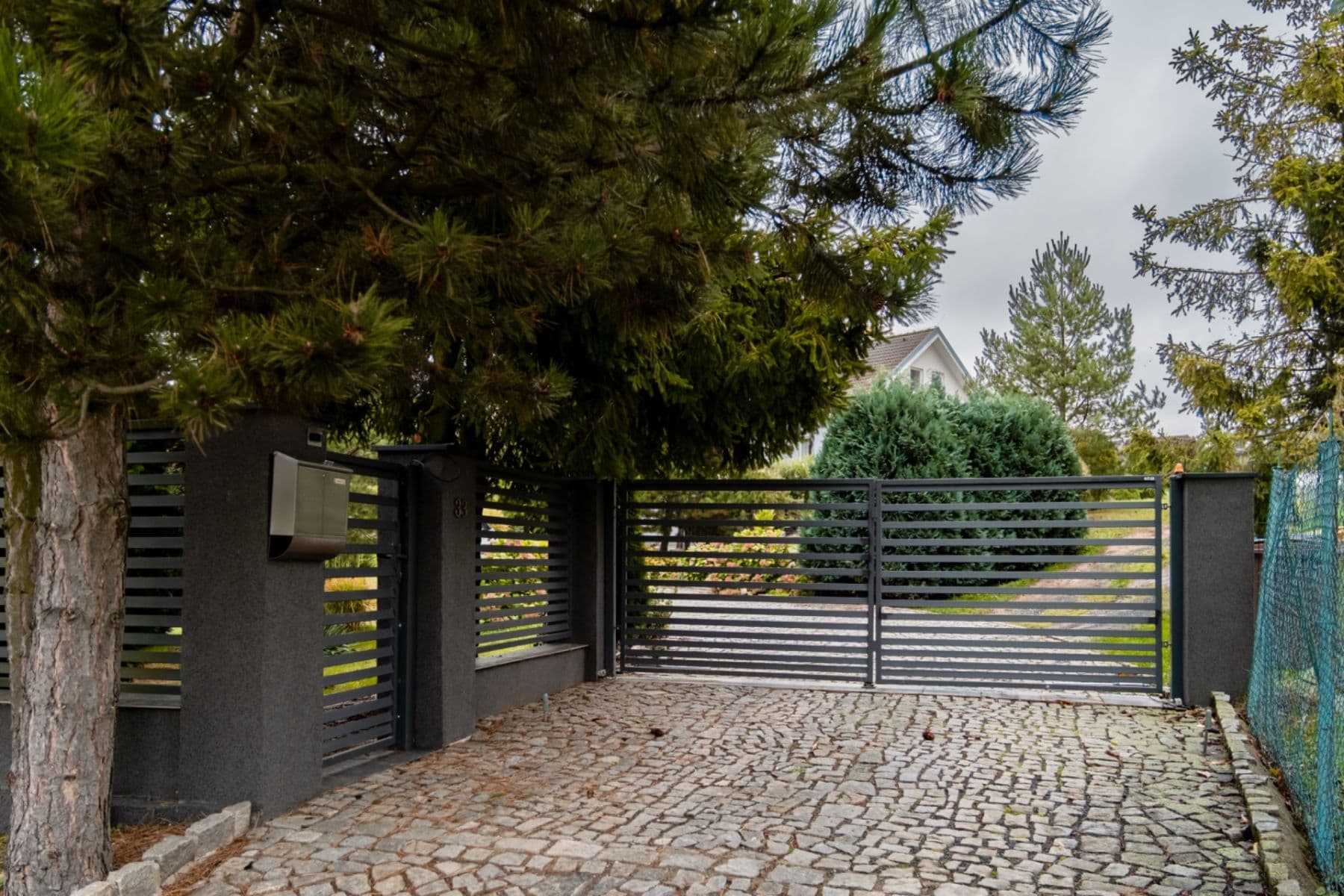 Predaj domu 550 m², pozemek 2.805 m², 44434, Domašov u Šternberka, Olomoucký kraj Predaj domu 550 m², pozemek 2.805 m², 44434, Domašov u Šternberka, Olomoucký kraj