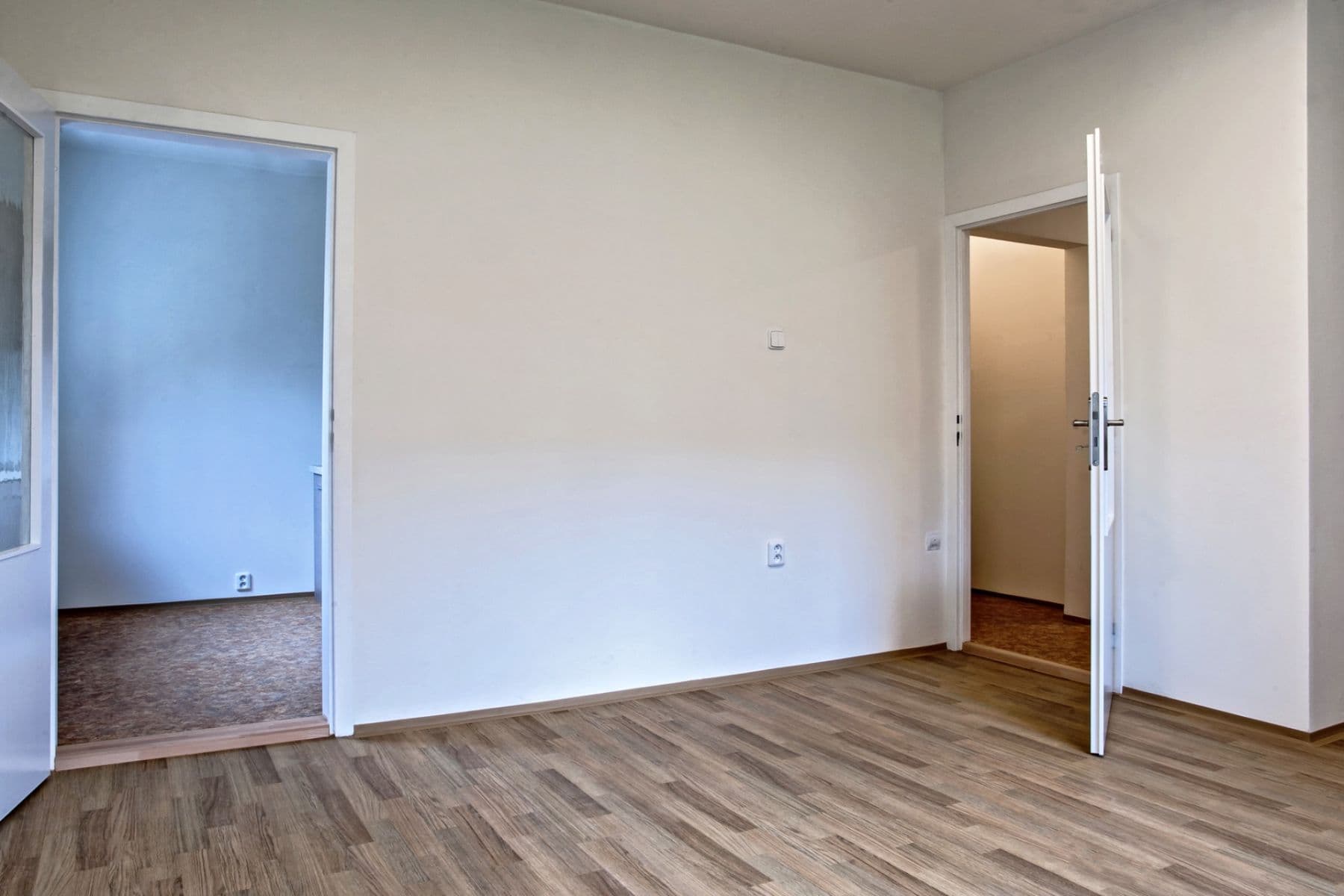 Prenájom bytu 3-izbový 62 m², Haškova, Liberec, Liberecký kraj Prenájom bytu 3-izbový 62 m², Haškova, Liberec, Liberecký kraj