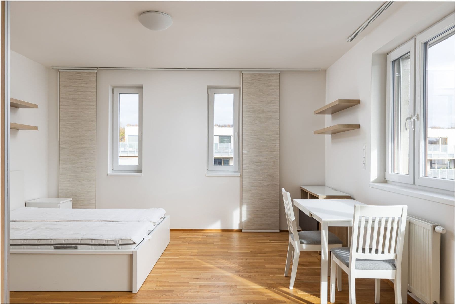 Prenájom bytu 1-izbový 42 m², Pod stolovou horou, Praha, Praha Prenájom bytu 1-izbový 42 m², Pod stolovou horou, Praha, Praha