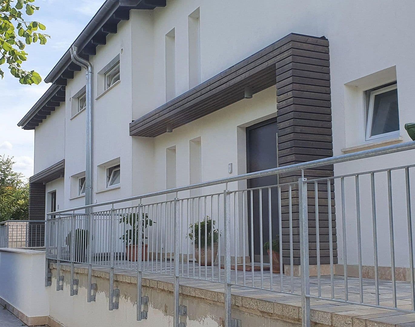 Prenájom domu 155 m², pozemek 300 m², Am kollergang 4, Nittendorf, Bavorsko Prenájom domu 155 m², pozemek 300 m², Am kollergang 4, Nittendorf, Bavorsko