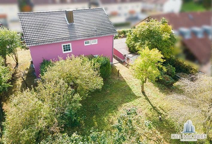 Predaj domu 185 m², pozemek 841 m², Kolpingstraße 3, Külsheim, Bádensko-Wurttembersko Predaj domu 185 m², pozemek 841 m², Kolpingstraße 3, Külsheim, Bádensko-Wurttembersko