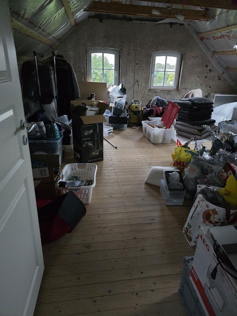 Predaj domu 155 m², pozemek 5.200 m², Jade, Dolné Sasko Predaj domu 155 m², pozemek 5.200 m², Jade, Dolné Sasko