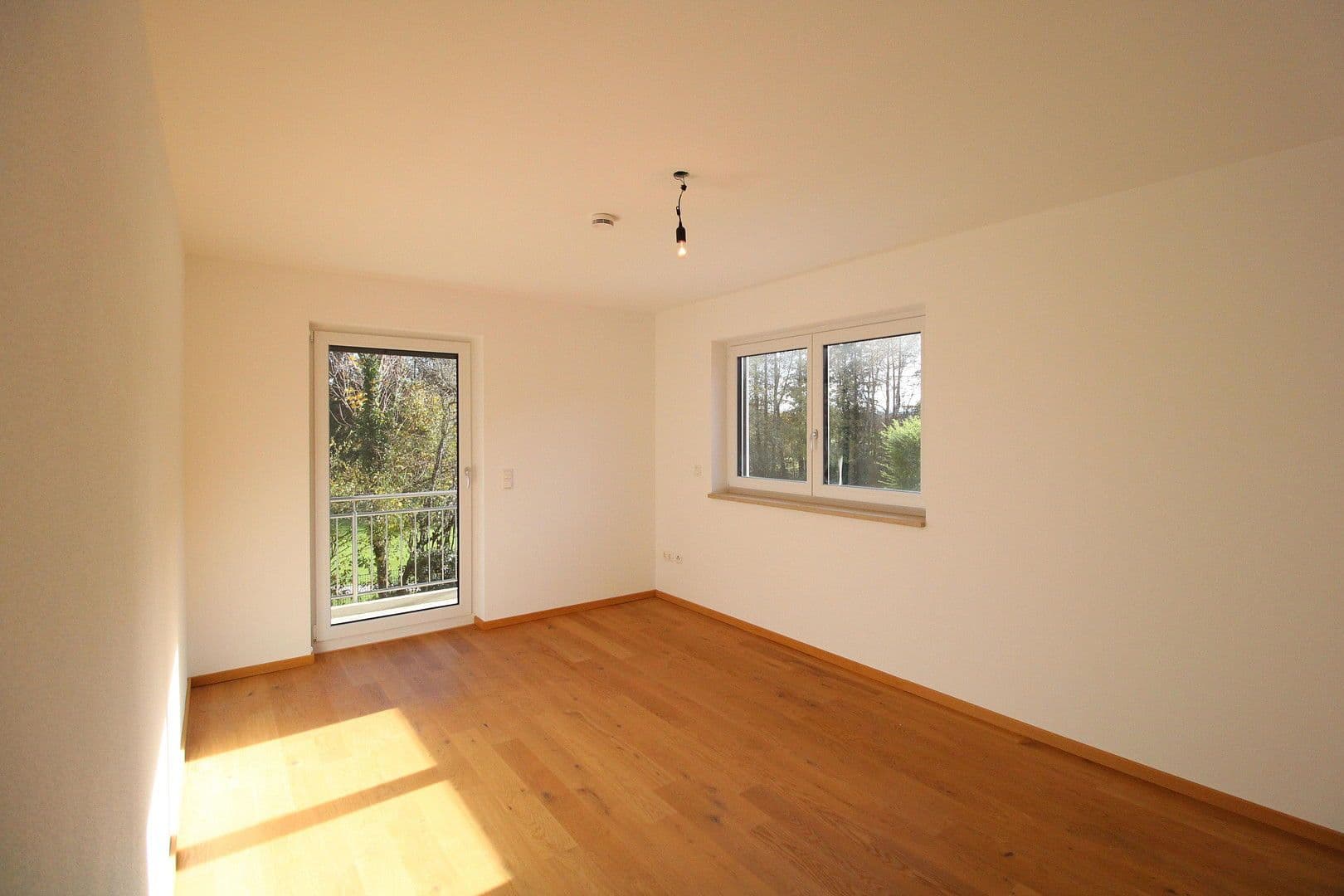 Prenájom domu 172 m², pozemek 330 m², Egling-Deining, Bavorsko Prenájom domu 172 m², pozemek 330 m², Egling-Deining, Bavorsko