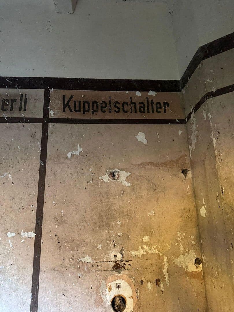 Predaj domu 800 m², pozemek 1.500 m², Neuhardenberg, Brandenbursko Predaj domu 800 m², pozemek 1.500 m², Neuhardenberg, Brandenbursko