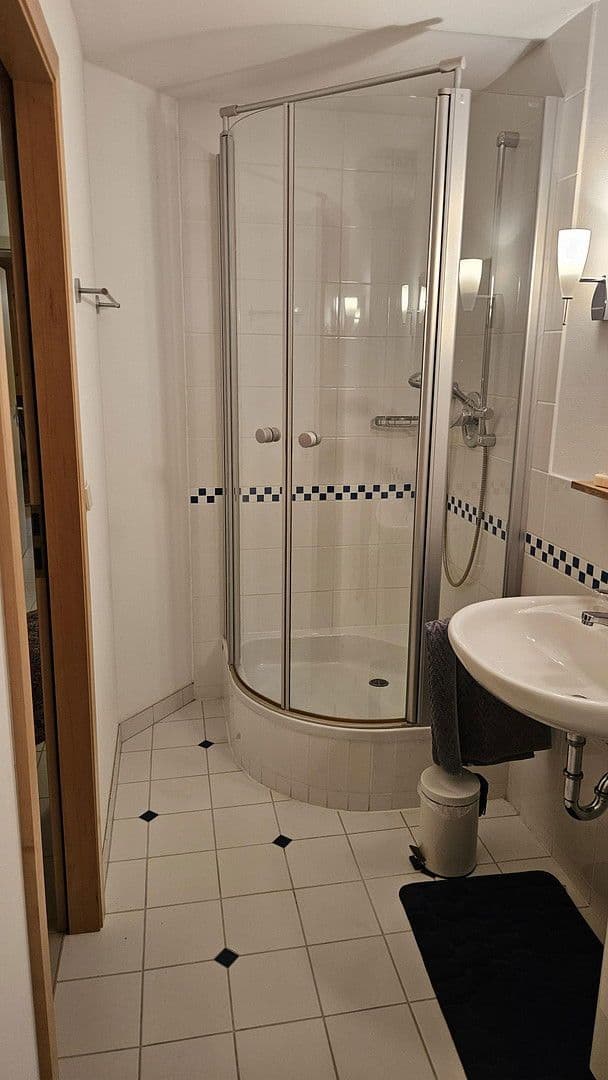 Predaj domu 100 m², pozemek 610 m², Ingolstadt, Bavorsko Predaj domu 100 m², pozemek 610 m², Ingolstadt, Bavorsko