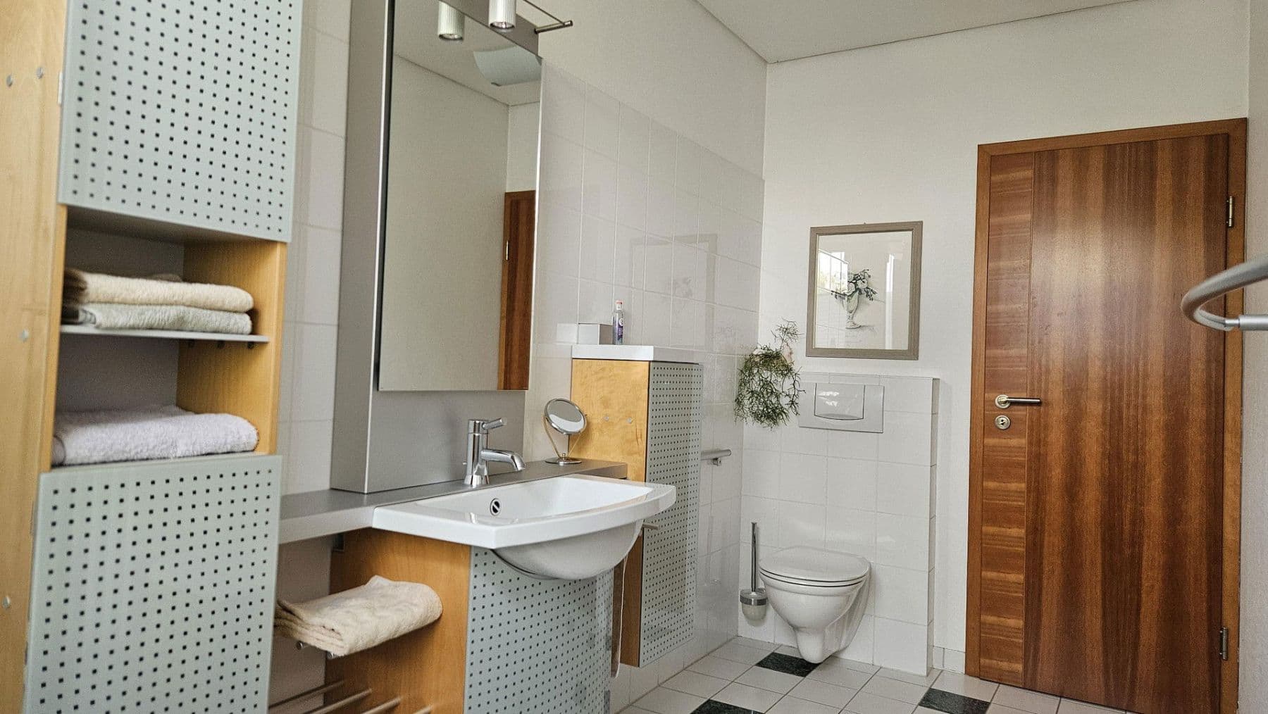 Predaj domu 100 m², pozemek 610 m², Ingolstadt, Bavorsko Predaj domu 100 m², pozemek 610 m², Ingolstadt, Bavorsko