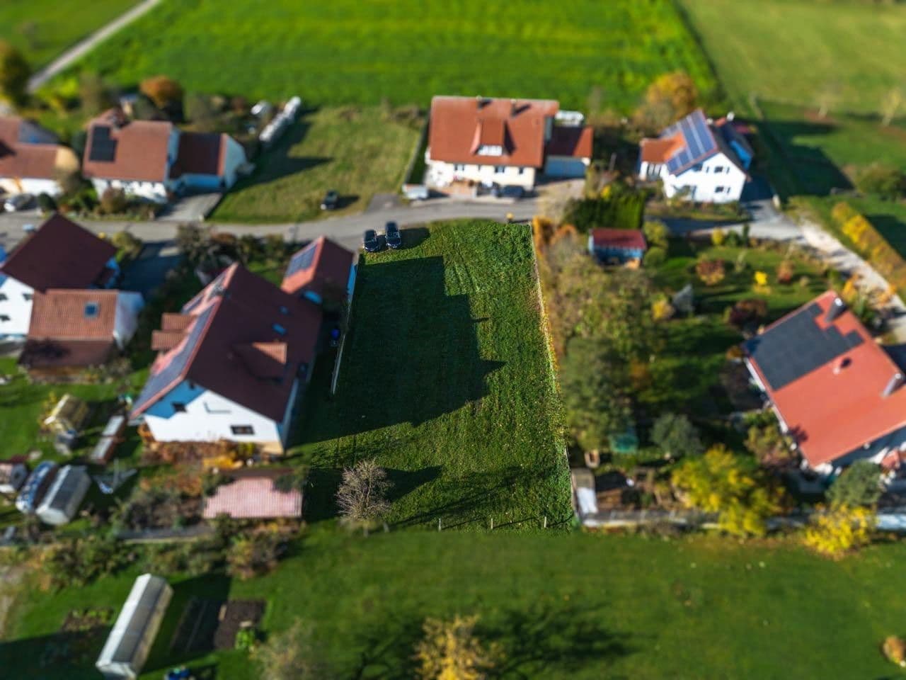 Predaj pozemku 917 m², Ichenhausen, Bavorsko Predaj pozemku 917 m², Ichenhausen, Bavorsko