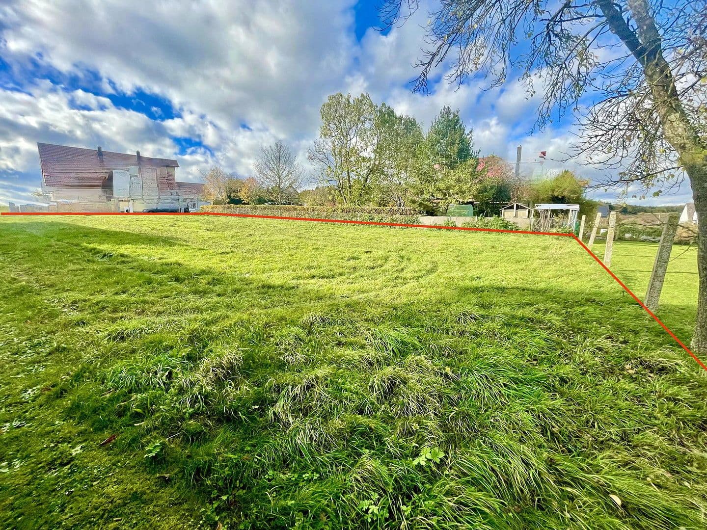 Predaj pozemku 917 m², Ichenhausen, Bavorsko Predaj pozemku 917 m², Ichenhausen, Bavorsko