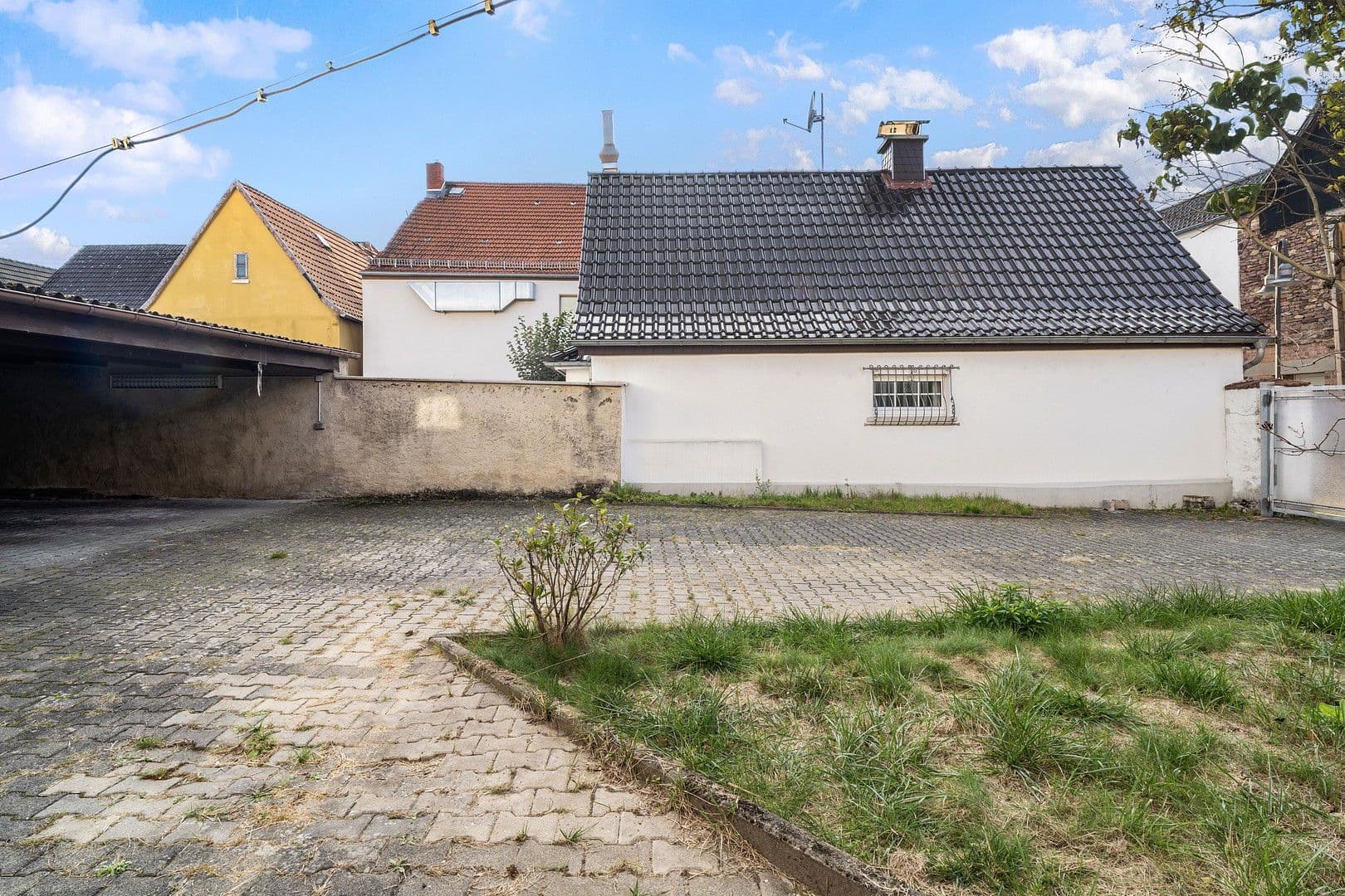 Predaj domu 170 m², pozemek 378 m², Langgasse 32, Mörfelden-Walldorf, Hesensko Predaj domu 170 m², pozemek 378 m², Langgasse 32, Mörfelden-Walldorf, Hesensko