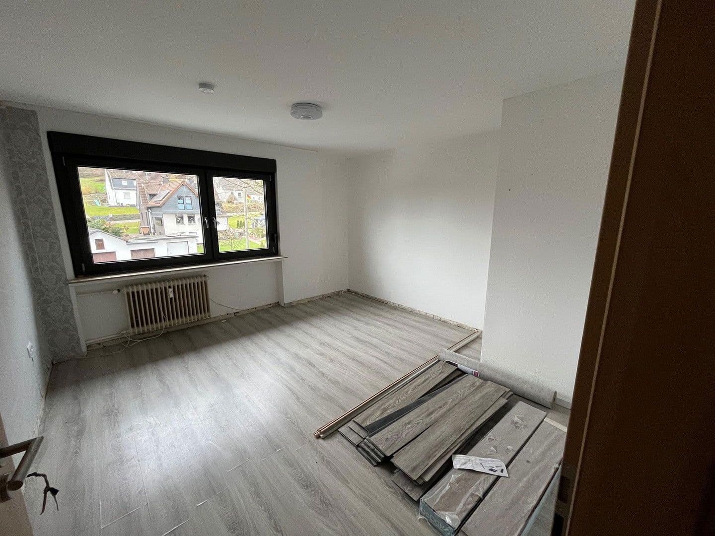 Predaj domu 255 m², pozemek 758 m², Im Gründchen 10, Kirchhundem, Severné Porýnie - Westfálsko Predaj domu 255 m², pozemek 758 m², Im Gründchen 10, Kirchhundem, Severné Porýnie - Westfálsko