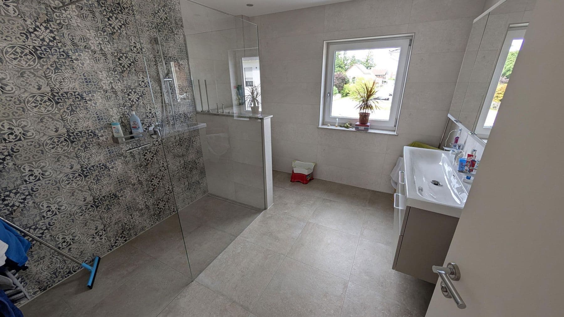 Prenájom domu 190 m², pozemek 578 m², Haiming, Bavorsko Prenájom domu 190 m², pozemek 578 m², Haiming, Bavorsko