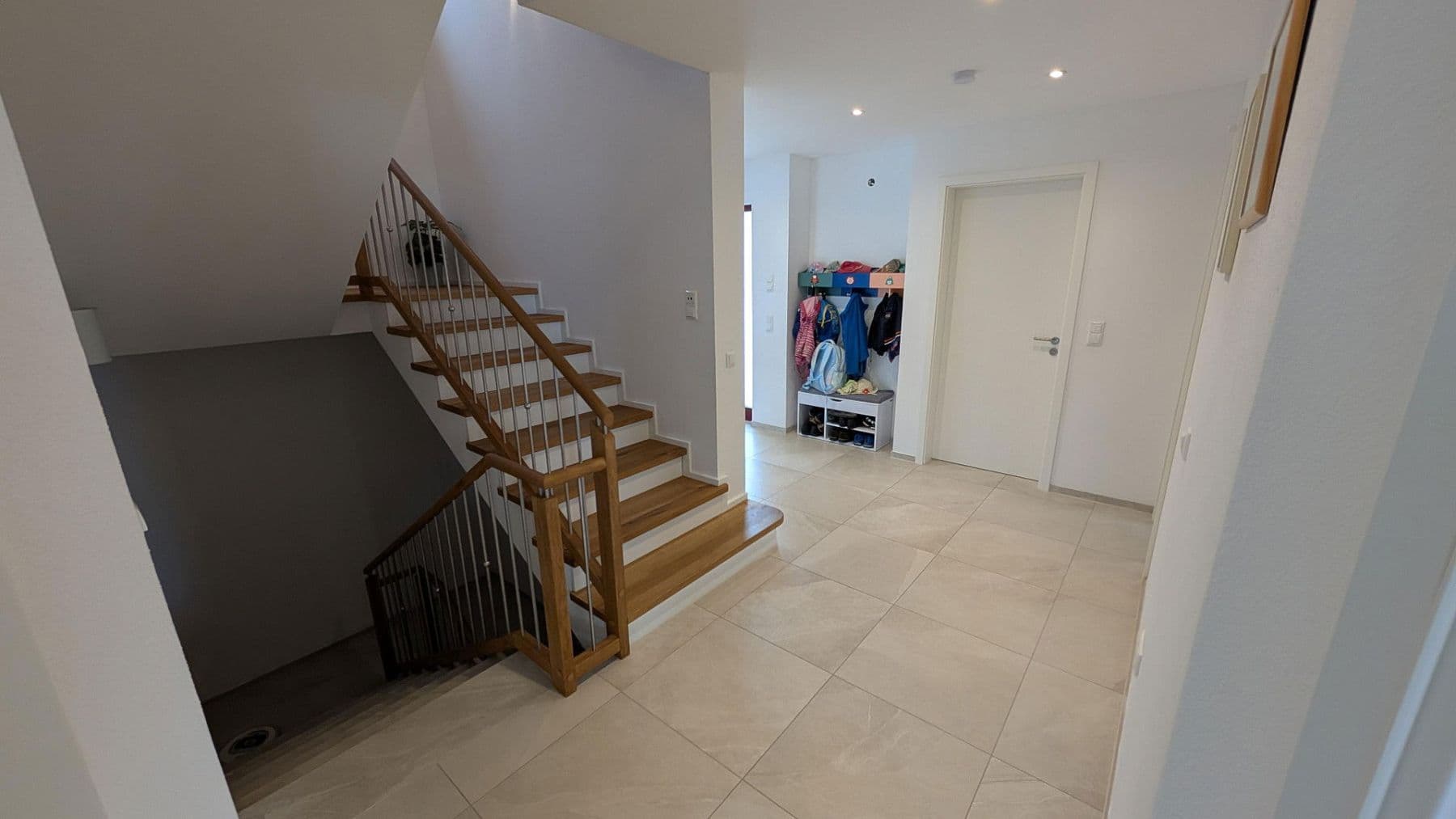 Prenájom domu 190 m², pozemek 578 m², Haiming, Bavorsko Prenájom domu 190 m², pozemek 578 m², Haiming, Bavorsko