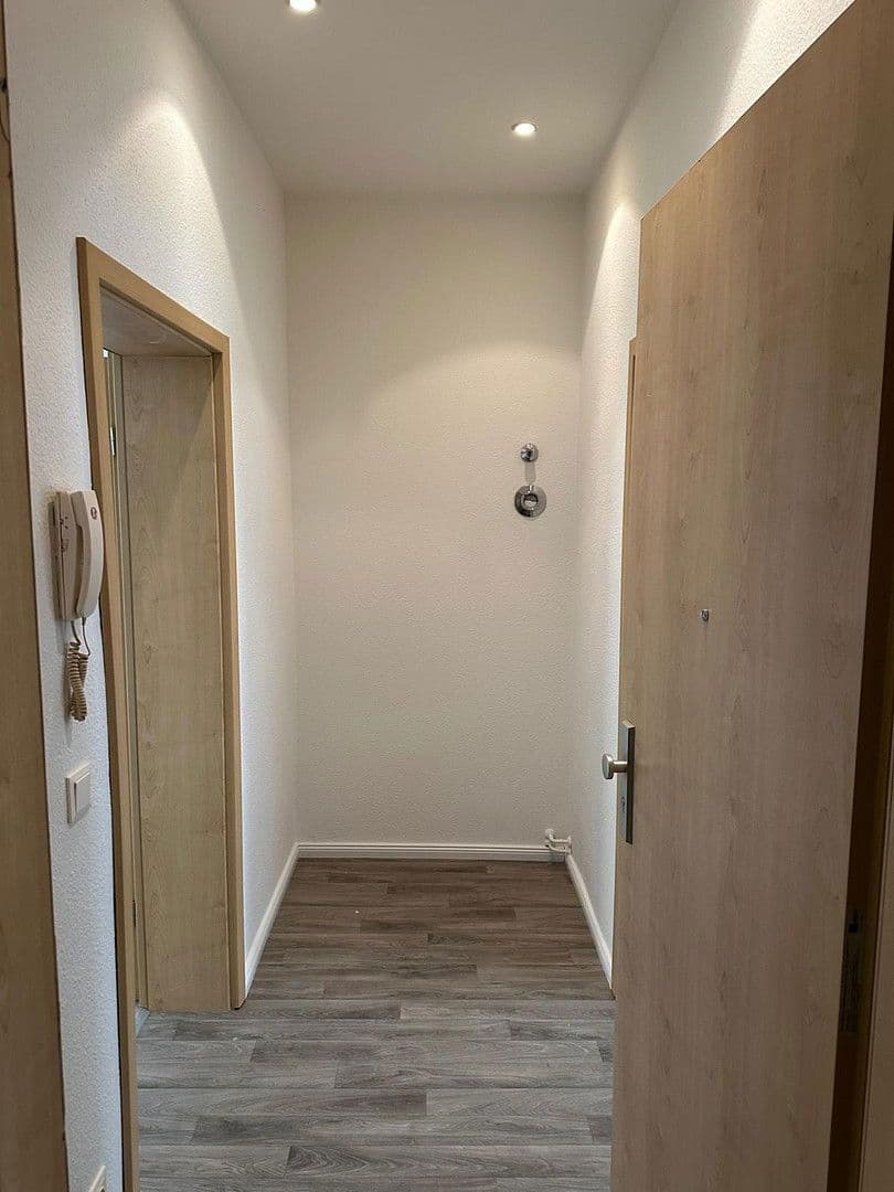 Predaj domu 472 m², pozemek 230 m², Jahnstraße 13, Brandenburg an der Havel, Brandenbursko Predaj domu 472 m², pozemek 230 m², Jahnstraße 13, Brandenburg an der Havel, Brandenbursko