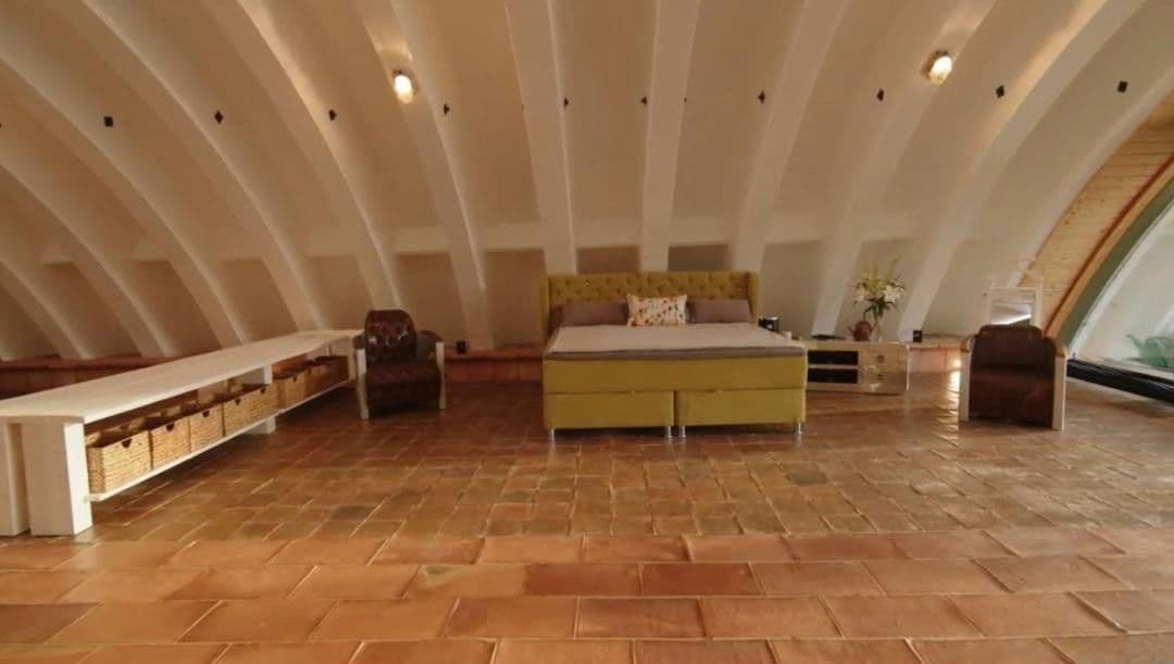 Predaj domu 620 m², pozemek 30.000 m², Lindenstraße 15, Neuhardenberg, Brandenbursko Predaj domu 620 m², pozemek 30.000 m², Lindenstraße 15, Neuhardenberg, Brandenbursko