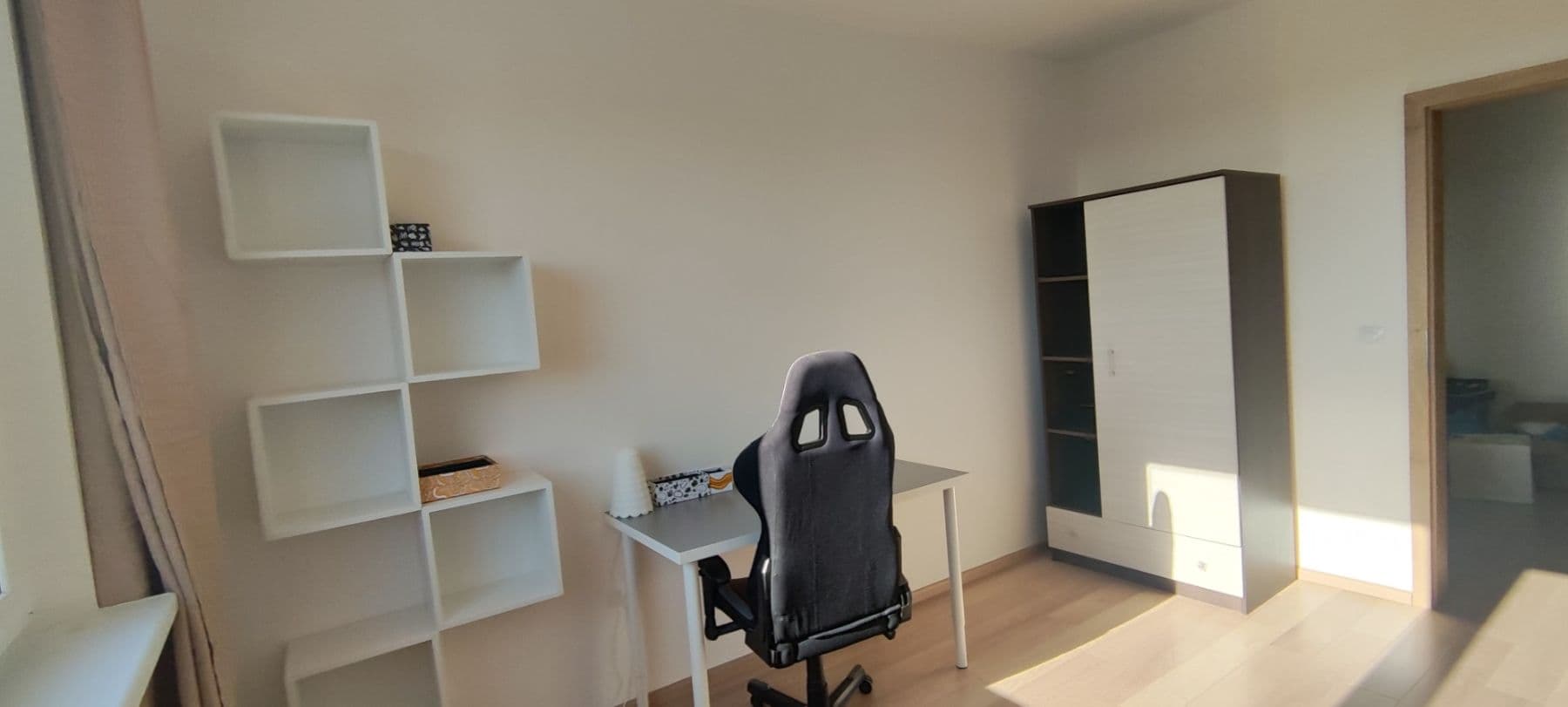 Prenájom bytu 3-izbový 68 m², Pečnianska, Petržalka, Bratislavský kraj Prenájom bytu 3-izbový 68 m², Pečnianska, Petržalka, Bratislavský kraj