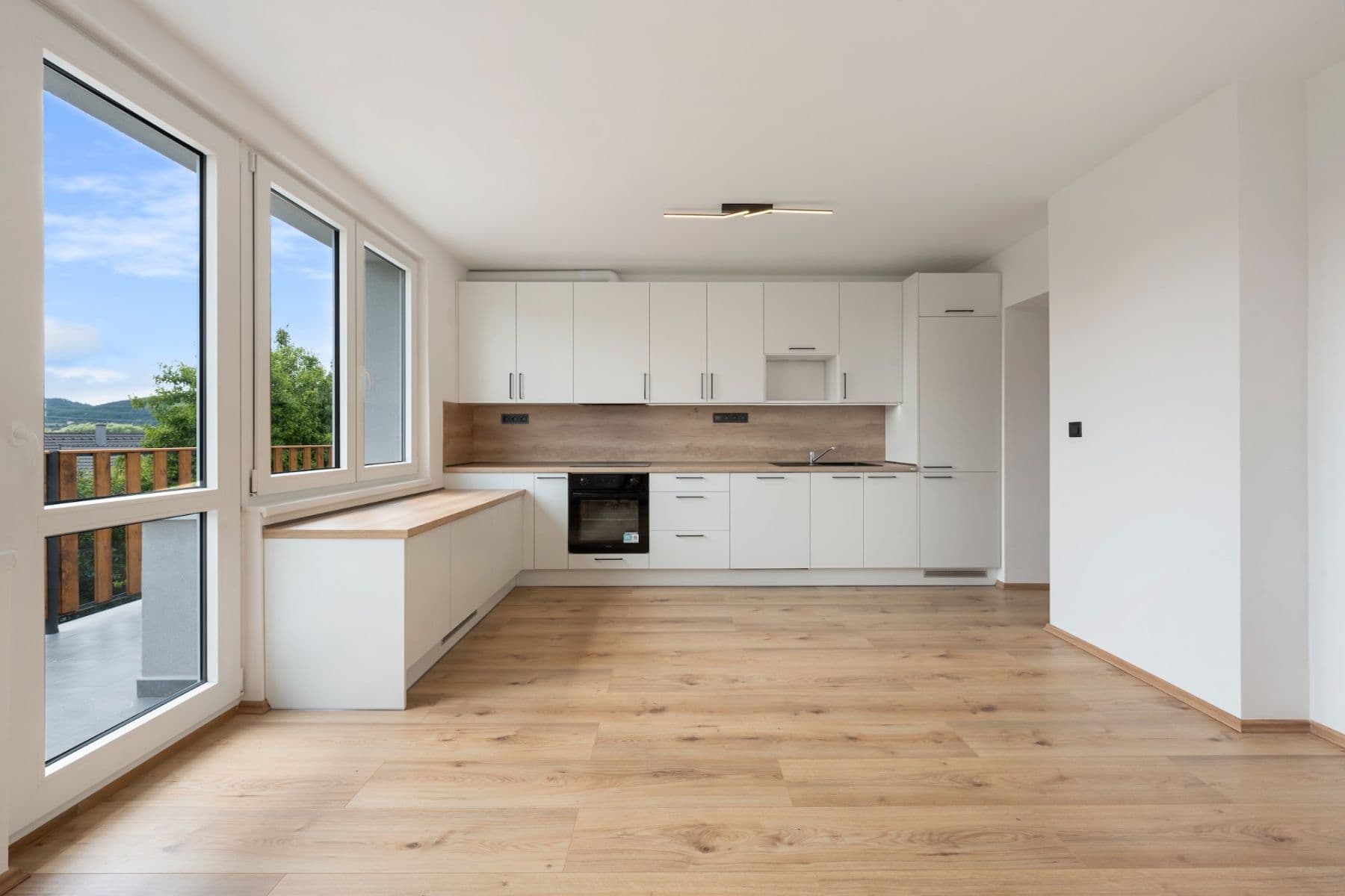 Predaj bytu 4-izbový 154 m², Čebín, Jihomoravský kraj Predaj bytu 4-izbový 154 m², Čebín, Jihomoravský kraj