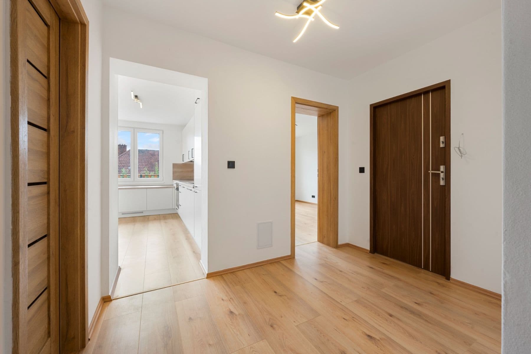Predaj bytu 4-izbový 154 m², Čebín, Jihomoravský kraj Predaj bytu 4-izbový 154 m², Čebín, Jihomoravský kraj