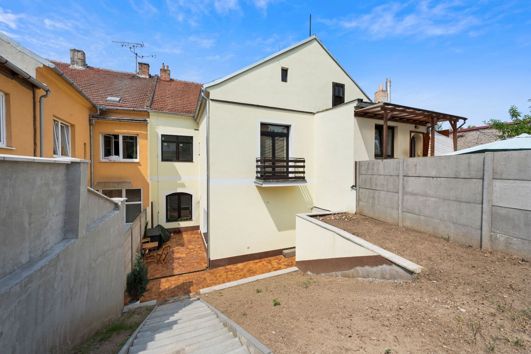 Predaj bytu 4-izbový 350 m², Masarykova, Židlochovice, Jihomoravský kraj Predaj bytu 4-izbový 350 m², Masarykova, Židlochovice, Jihomoravský kraj