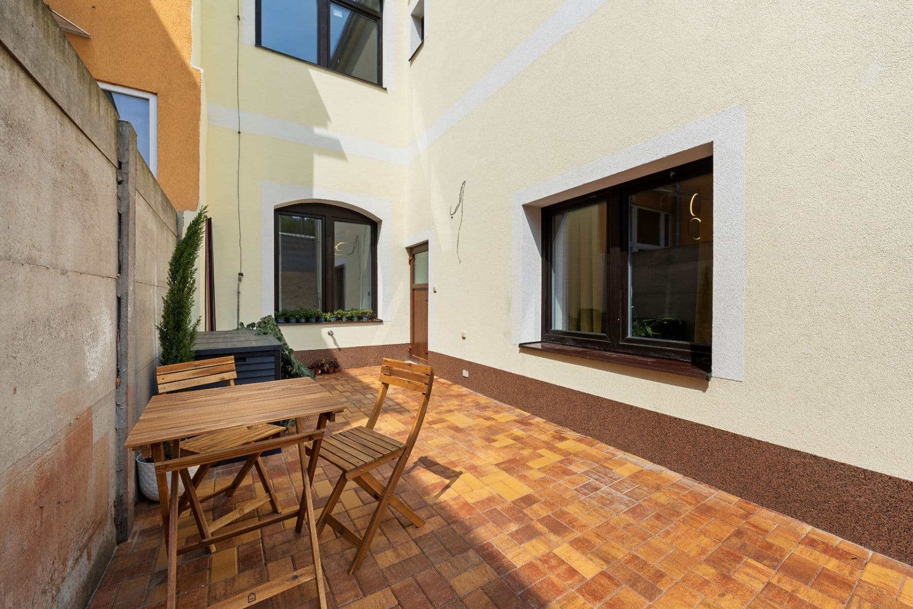 Predaj bytu 4-izbový 350 m², Masarykova, Židlochovice, Jihomoravský kraj Predaj bytu 4-izbový 350 m², Masarykova, Židlochovice, Jihomoravský kraj