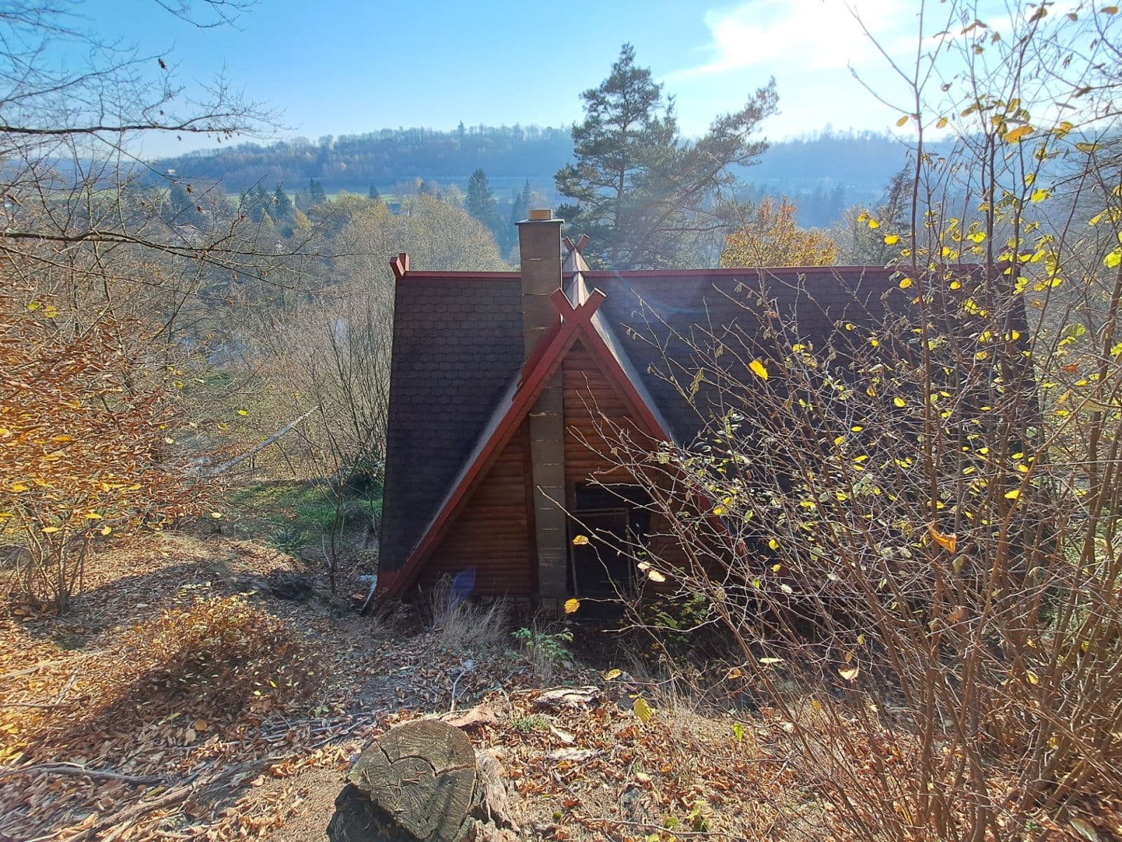 Predaj rekreačného objektu 74 m², pozemek 1.140 m², Kaliště, Středočeský kraj Predaj rekreačného objektu 74 m², pozemek 1.140 m², Kaliště, Středočeský kraj