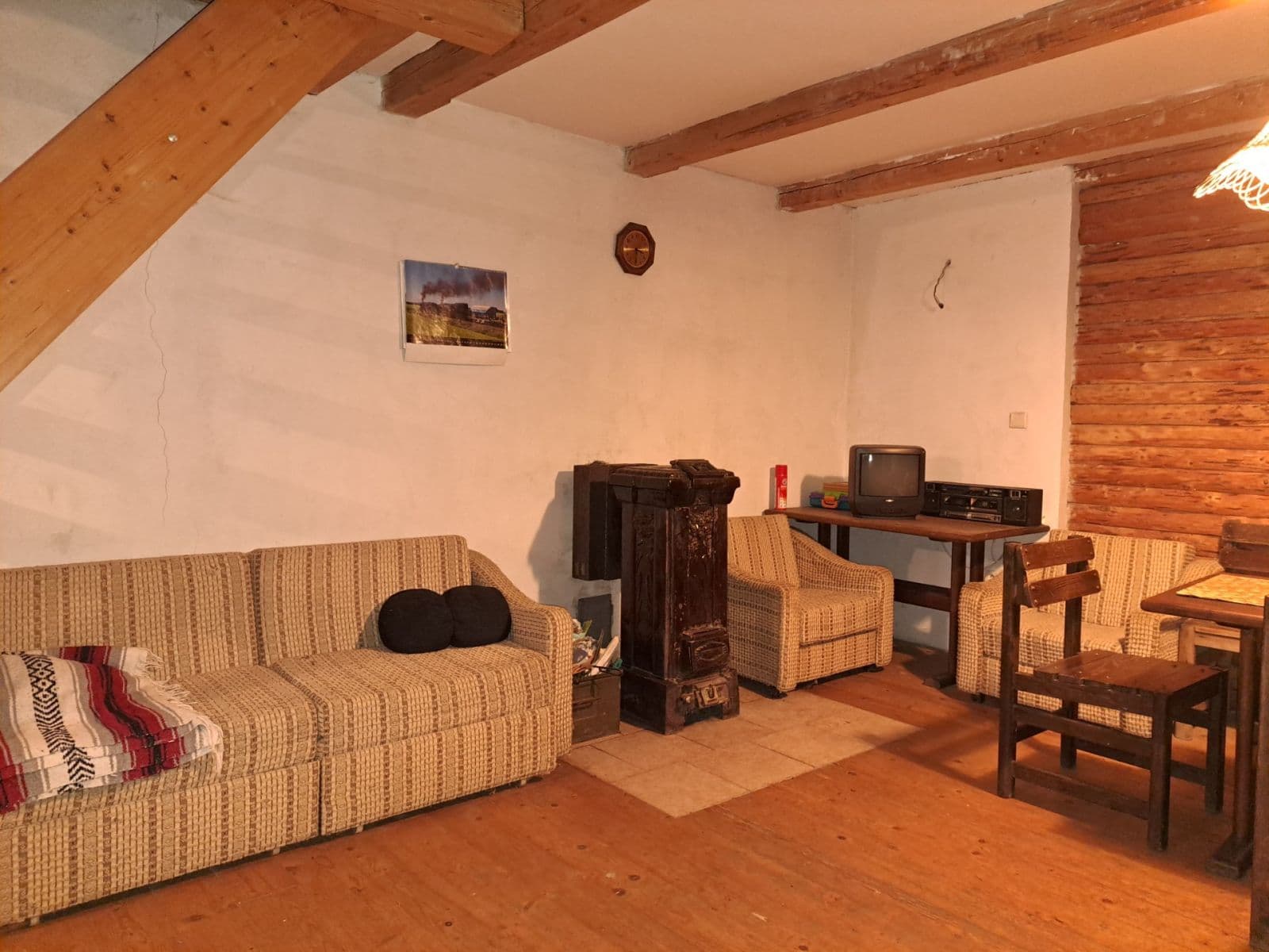 Predaj rekreačného objektu 74 m², pozemek 1.140 m², Kaliště, Středočeský kraj Predaj rekreačného objektu 74 m², pozemek 1.140 m², Kaliště, Středočeský kraj