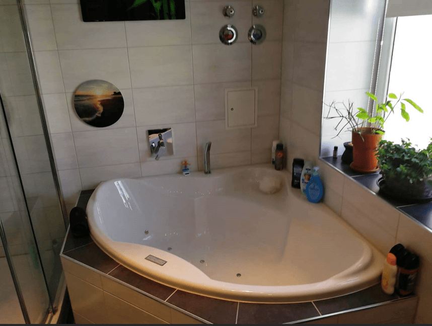 Predaj bytu 4-izbový 99 m², Otto-Dix-Straße 7, Gera, Durínsko Predaj bytu 4-izbový 99 m², Otto-Dix-Straße 7, Gera, Durínsko