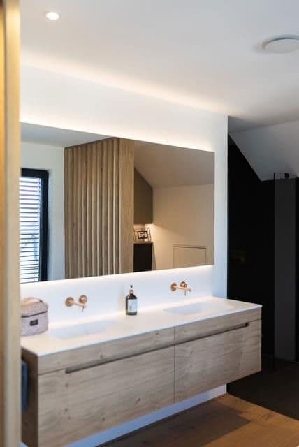 Predaj domu 253 m², pozemek 562 m², Olpe, Severné Porýnie - Westfálsko Predaj domu 253 m², pozemek 562 m², Olpe, Severné Porýnie - Westfálsko