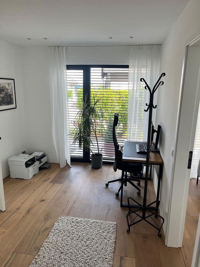 Predaj domu 253 m², pozemek 562 m², Olpe, Severné Porýnie - Westfálsko Predaj domu 253 m², pozemek 562 m², Olpe, Severné Porýnie - Westfálsko