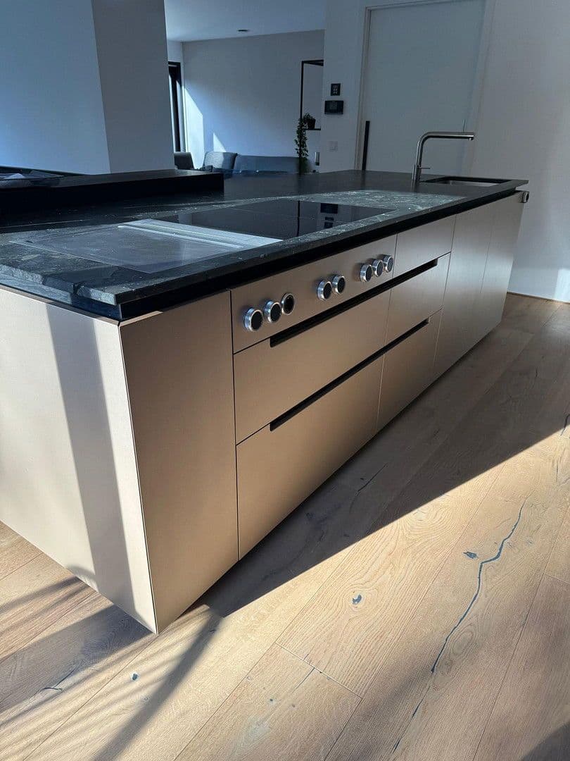 Predaj domu 253 m², pozemek 562 m², Olpe, Severné Porýnie - Westfálsko Predaj domu 253 m², pozemek 562 m², Olpe, Severné Porýnie - Westfálsko