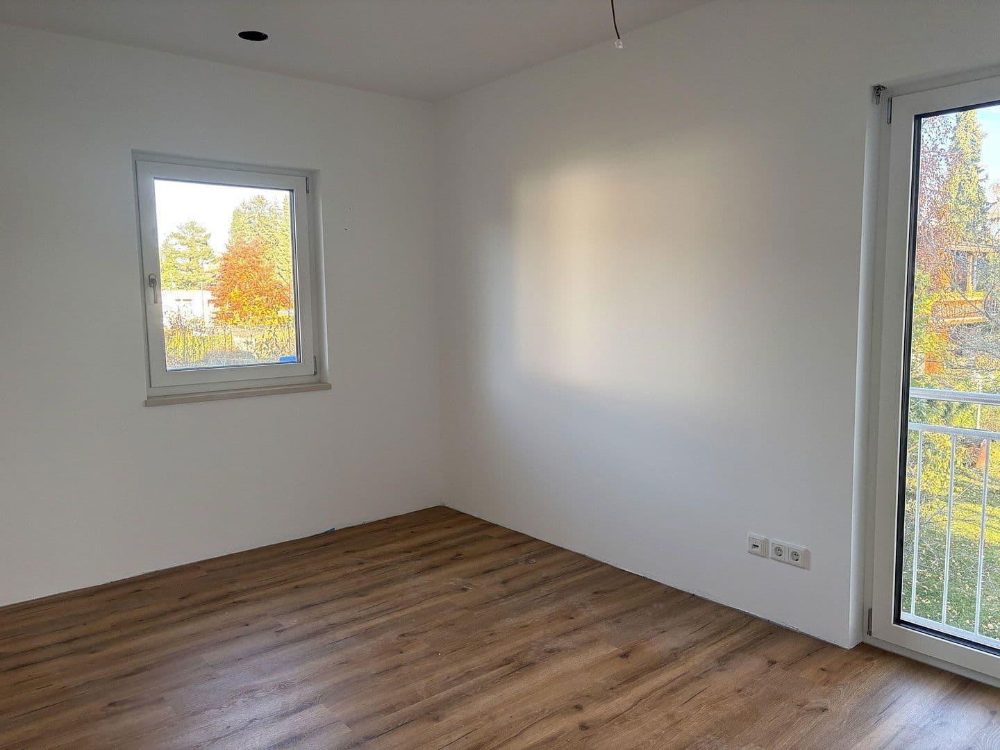 Prenájom domu 150 m², pozemek 178 m², Spalatinstr. 39a, München, Bavorsko Prenájom domu 150 m², pozemek 178 m², Spalatinstr. 39a, München, Bavorsko