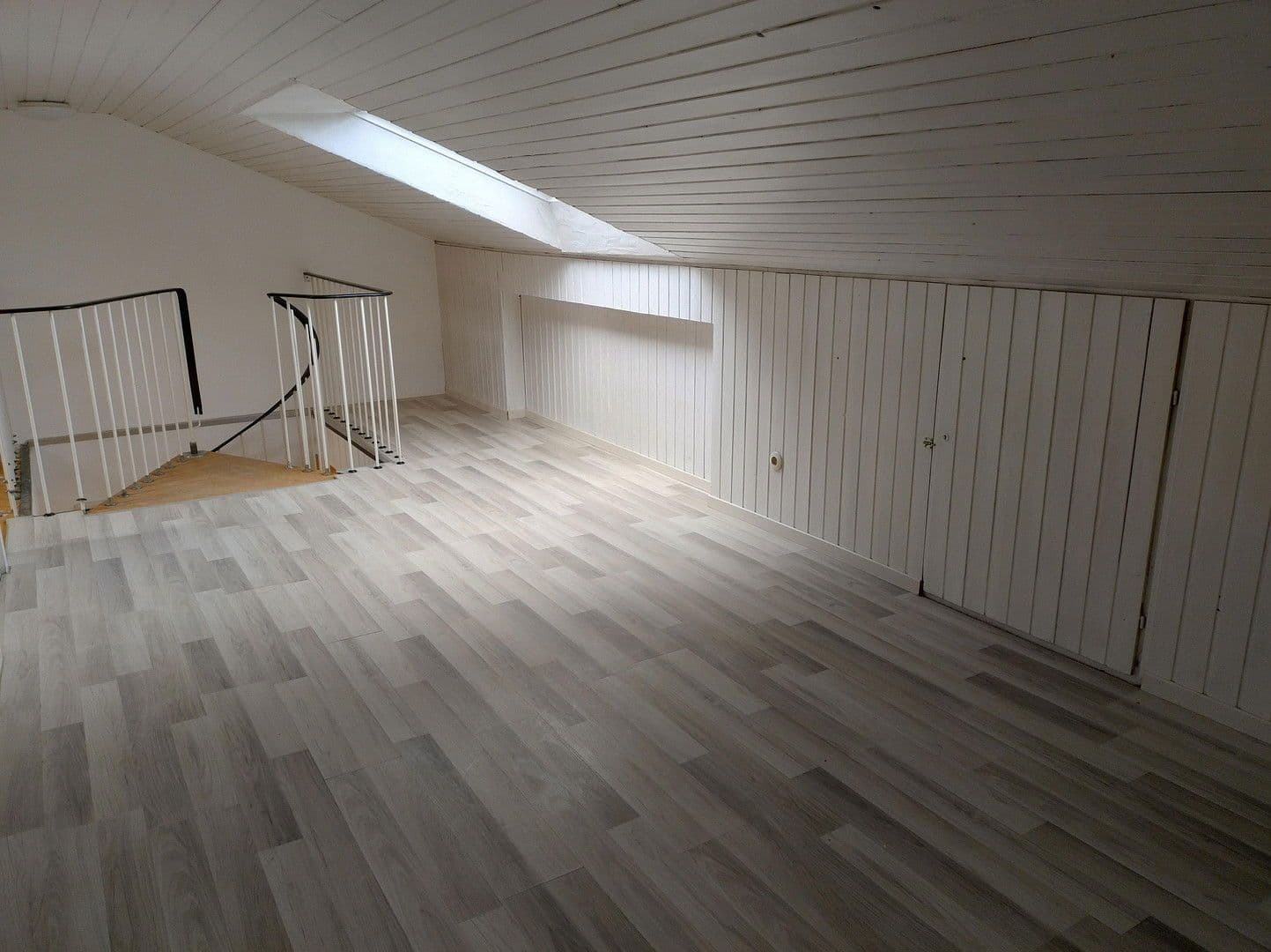 Predaj domu 253 m², pozemek 6.000 m², Ziegelhüttenstr 130, Bad Wildbad, Bádensko-Wurttembersko Predaj domu 253 m², pozemek 6.000 m², Ziegelhüttenstr 130, Bad Wildbad, Bádensko-Wurttembersko