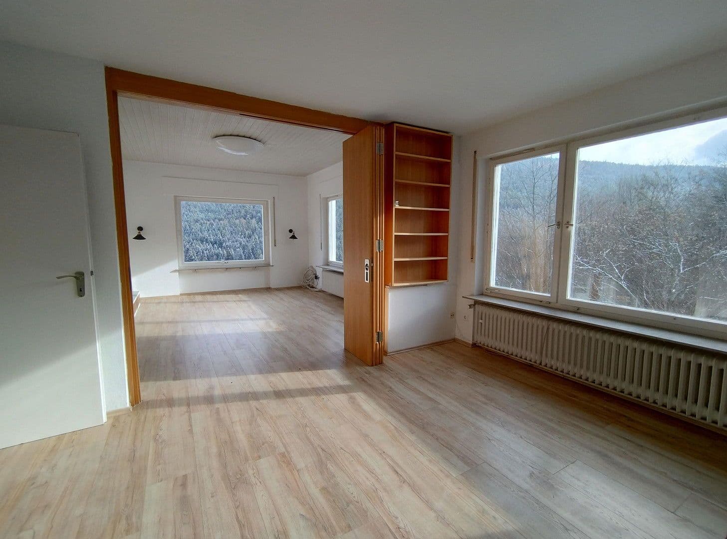 Predaj domu 253 m², pozemek 6.000 m², Ziegelhüttenstr 130, Bad Wildbad, Bádensko-Wurttembersko Predaj domu 253 m², pozemek 6.000 m², Ziegelhüttenstr 130, Bad Wildbad, Bádensko-Wurttembersko