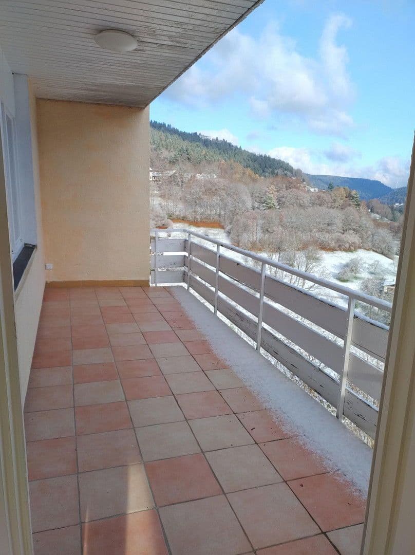 Predaj domu 253 m², pozemek 6.000 m², Ziegelhüttenstr 130, Bad Wildbad, Bádensko-Wurttembersko Predaj domu 253 m², pozemek 6.000 m², Ziegelhüttenstr 130, Bad Wildbad, Bádensko-Wurttembersko