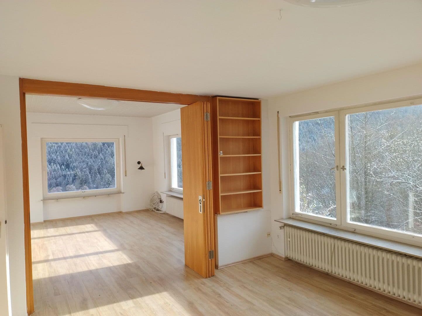 Predaj domu 253 m², pozemek 6.000 m², Ziegelhüttenstr 130, Bad Wildbad, Bádensko-Wurttembersko Predaj domu 253 m², pozemek 6.000 m², Ziegelhüttenstr 130, Bad Wildbad, Bádensko-Wurttembersko