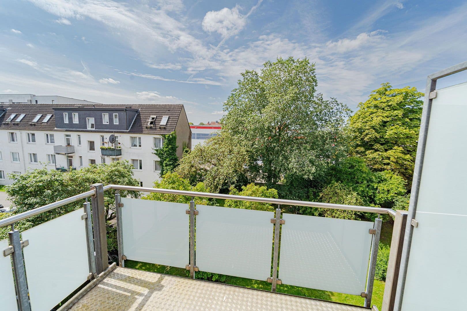 Predaj domu 111 m², Schwartauer Allee 121, Lübeck, Šlezvicko-Holštajnsko Predaj domu 111 m², Schwartauer Allee 121, Lübeck, Šlezvicko-Holštajnsko