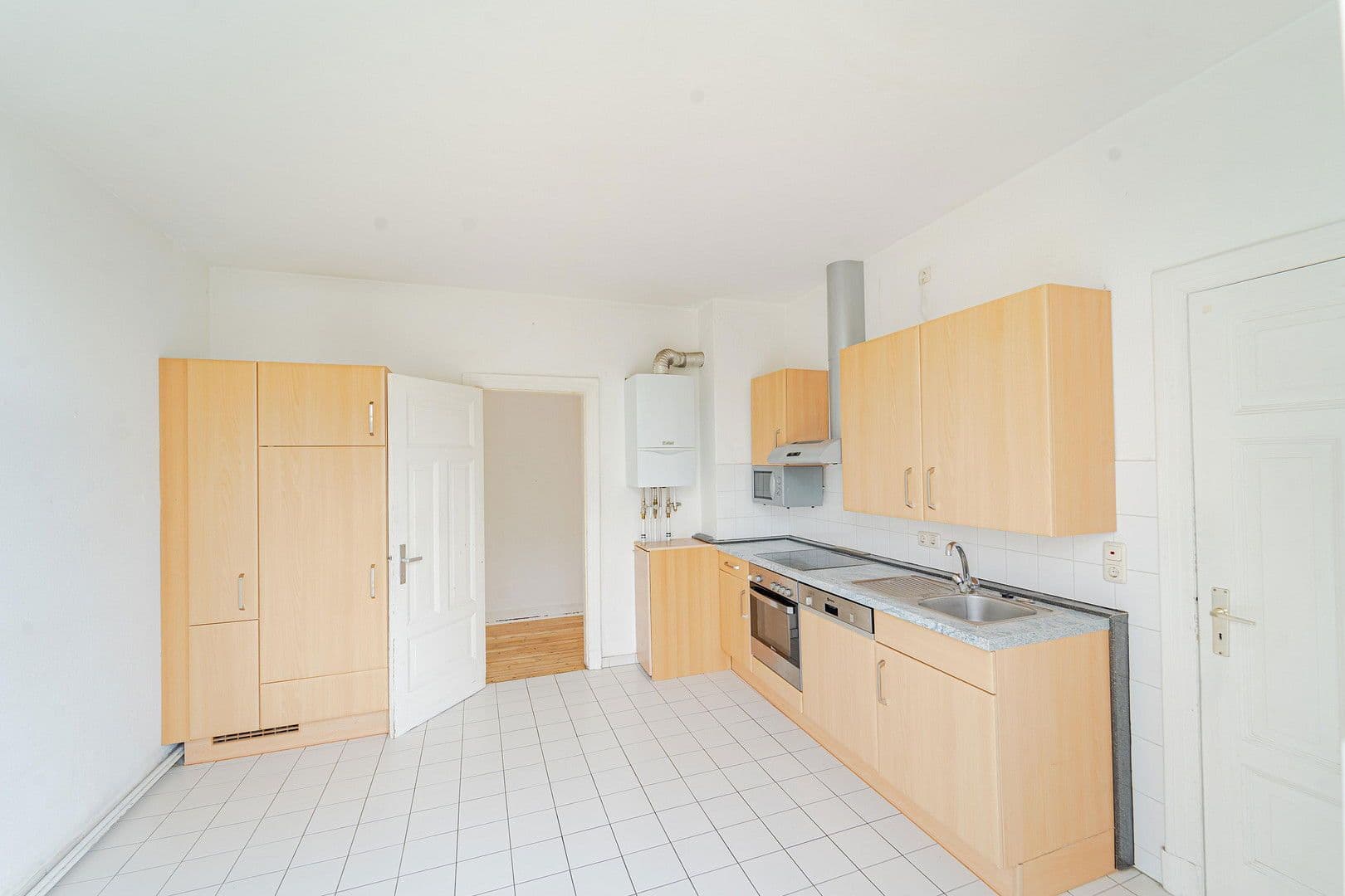 Predaj domu 111 m², Schwartauer Allee 121, Lübeck, Šlezvicko-Holštajnsko Predaj domu 111 m², Schwartauer Allee 121, Lübeck, Šlezvicko-Holštajnsko