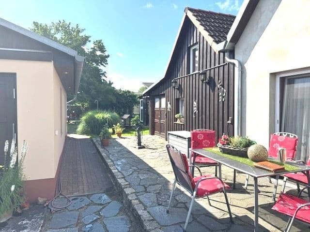 Predaj domu 100 m², pozemek 772 m², Luckenwalde, Brandenbursko Predaj domu 100 m², pozemek 772 m², Luckenwalde, Brandenbursko