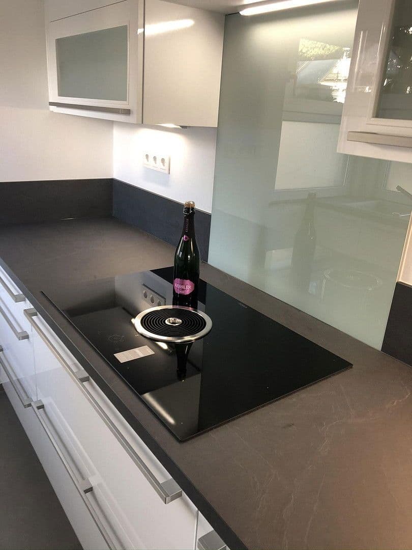 Predaj domu 165 m², pozemek 609 m², Schorndorf, Bádensko-Wurttembersko Predaj domu 165 m², pozemek 609 m², Schorndorf, Bádensko-Wurttembersko