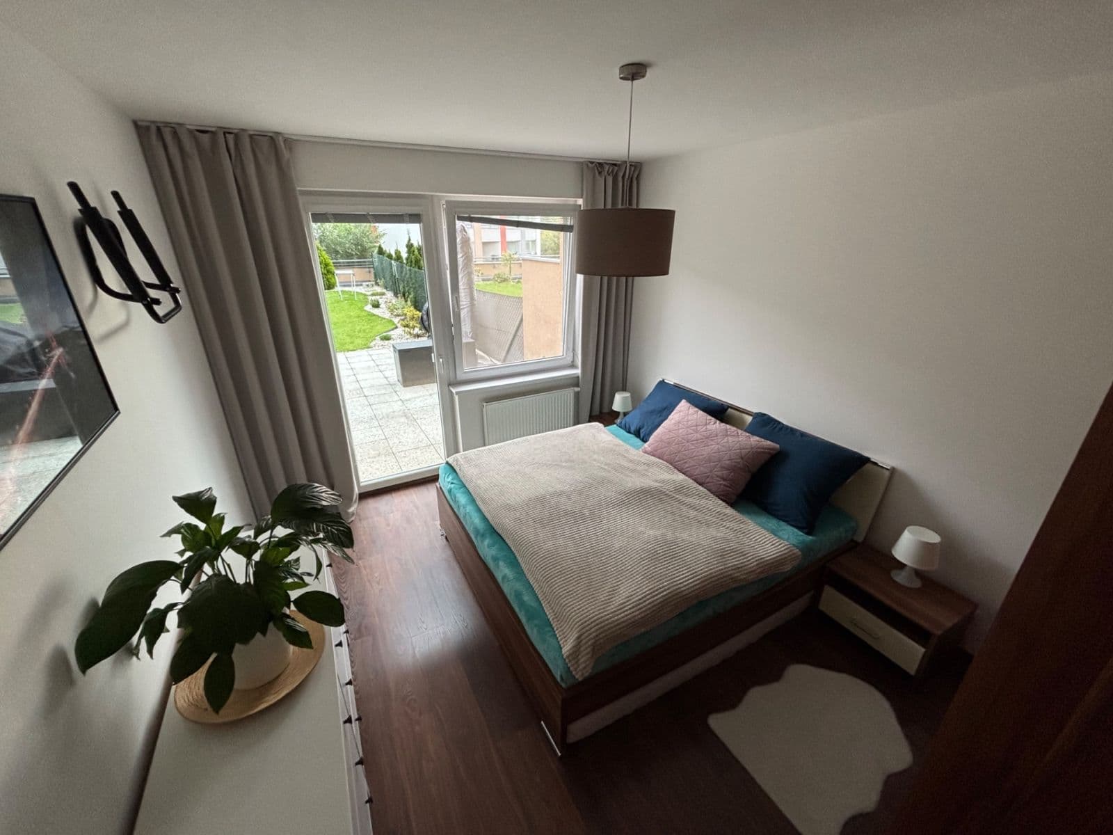 Prenájom bytu 2-izbový 62 m², Modenská, Praha, Praha Prenájom bytu 2-izbový 62 m², Modenská, Praha, Praha