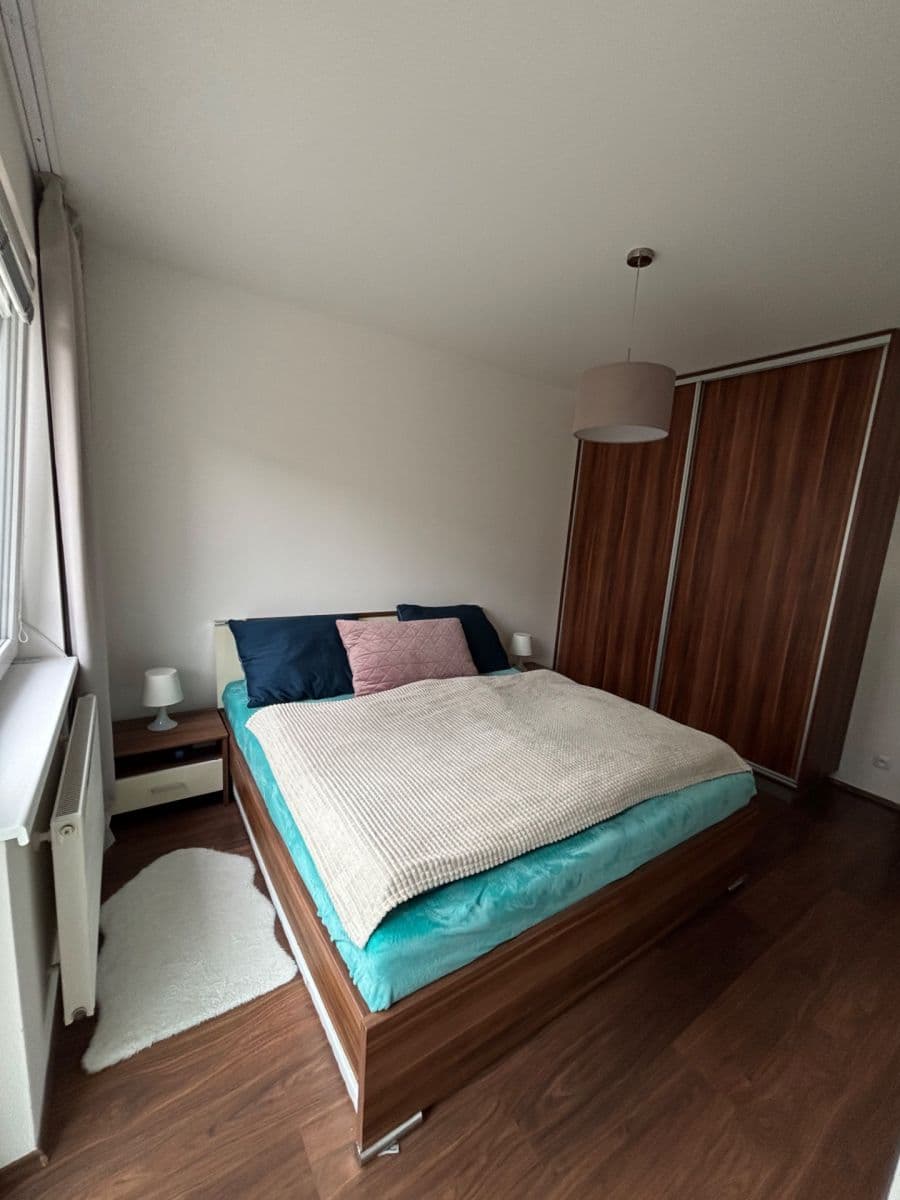 Prenájom bytu 2-izbový 62 m², Modenská, Praha, Praha Prenájom bytu 2-izbový 62 m², Modenská, Praha, Praha