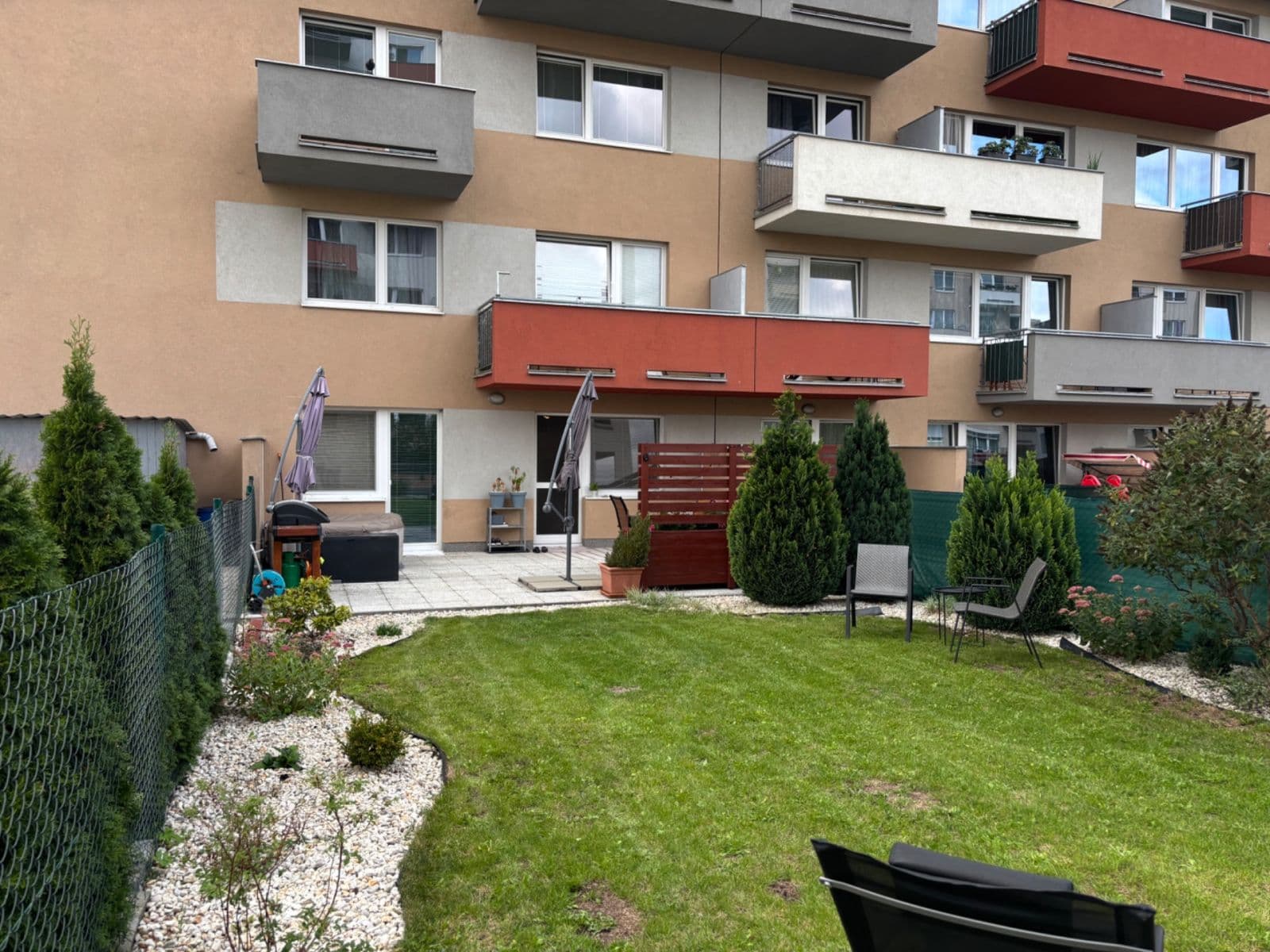 Prenájom bytu 2-izbový 62 m², Modenská, Praha, Praha Prenájom bytu 2-izbový 62 m², Modenská, Praha, Praha